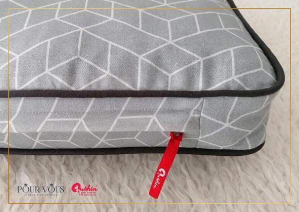 Qushin Cube (S/M) 55x75x13cm